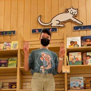 Meet your Posher, Adam